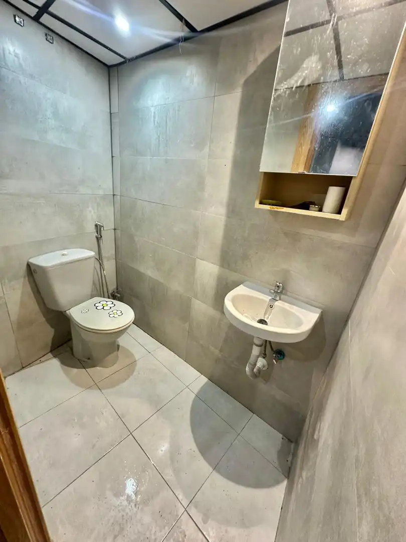 Bathroom of Commercial properties for rent in Torremolinos  with Air Conditioner