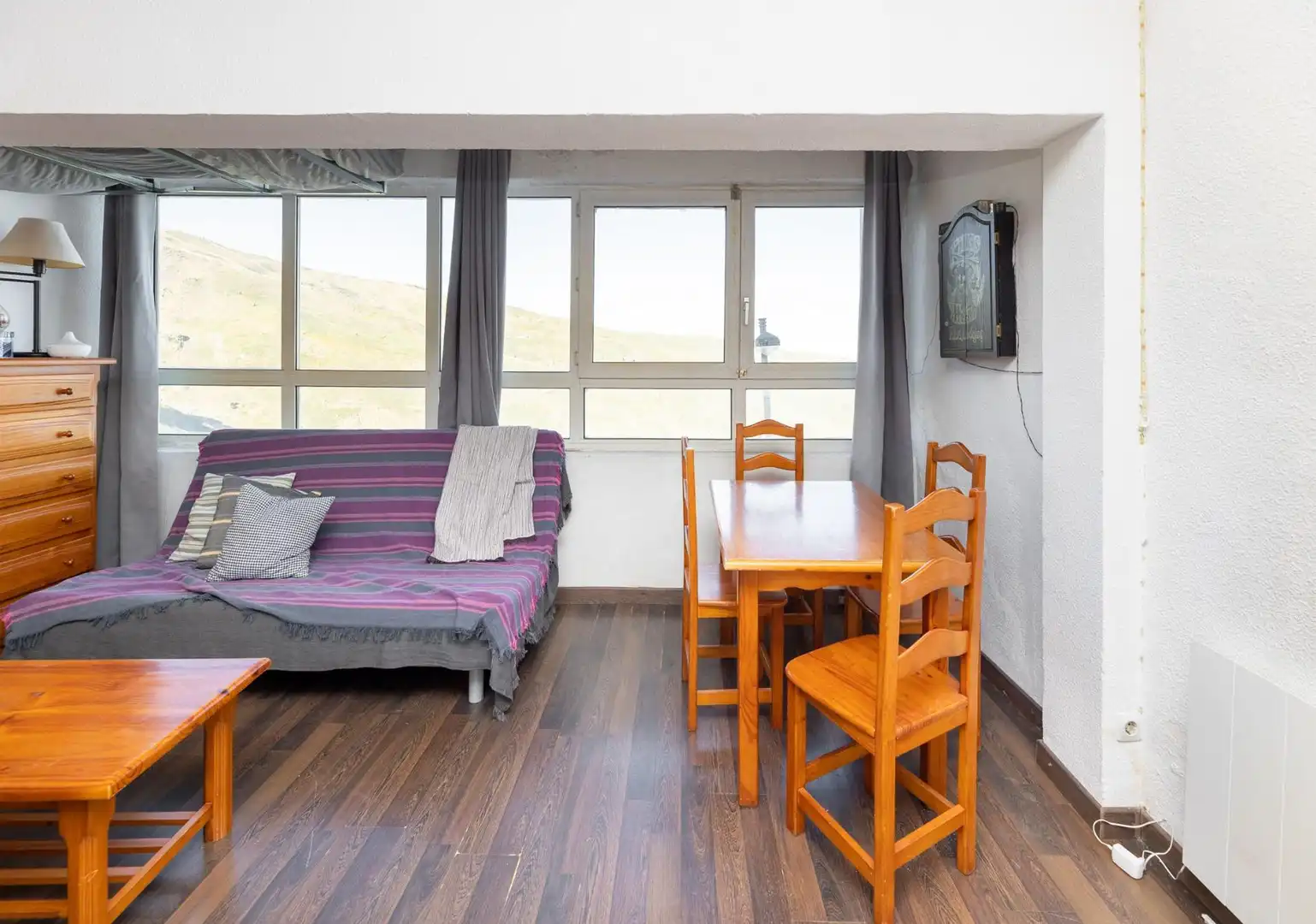 Sala de estar de Piso en venta en Sierra Nevada con Calefacción y Amueblado