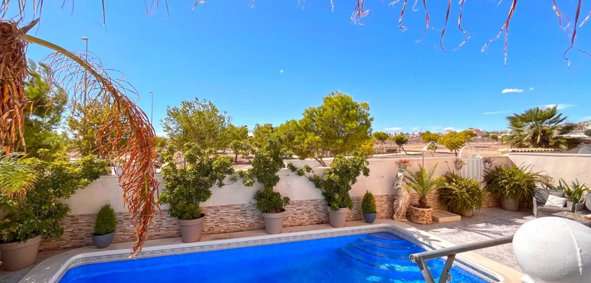 Piscina de Casa o xalet en venda en Orihuela amb Piscina