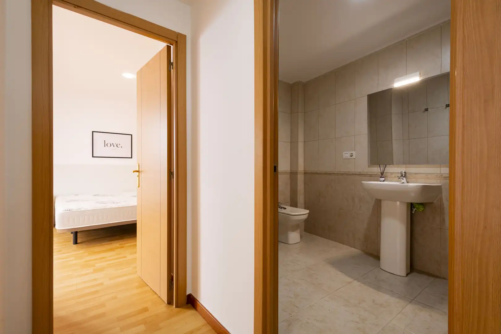 Baño de Piso de alquiler en Santa Cruz de Tenerife con Terraza y Amueblado