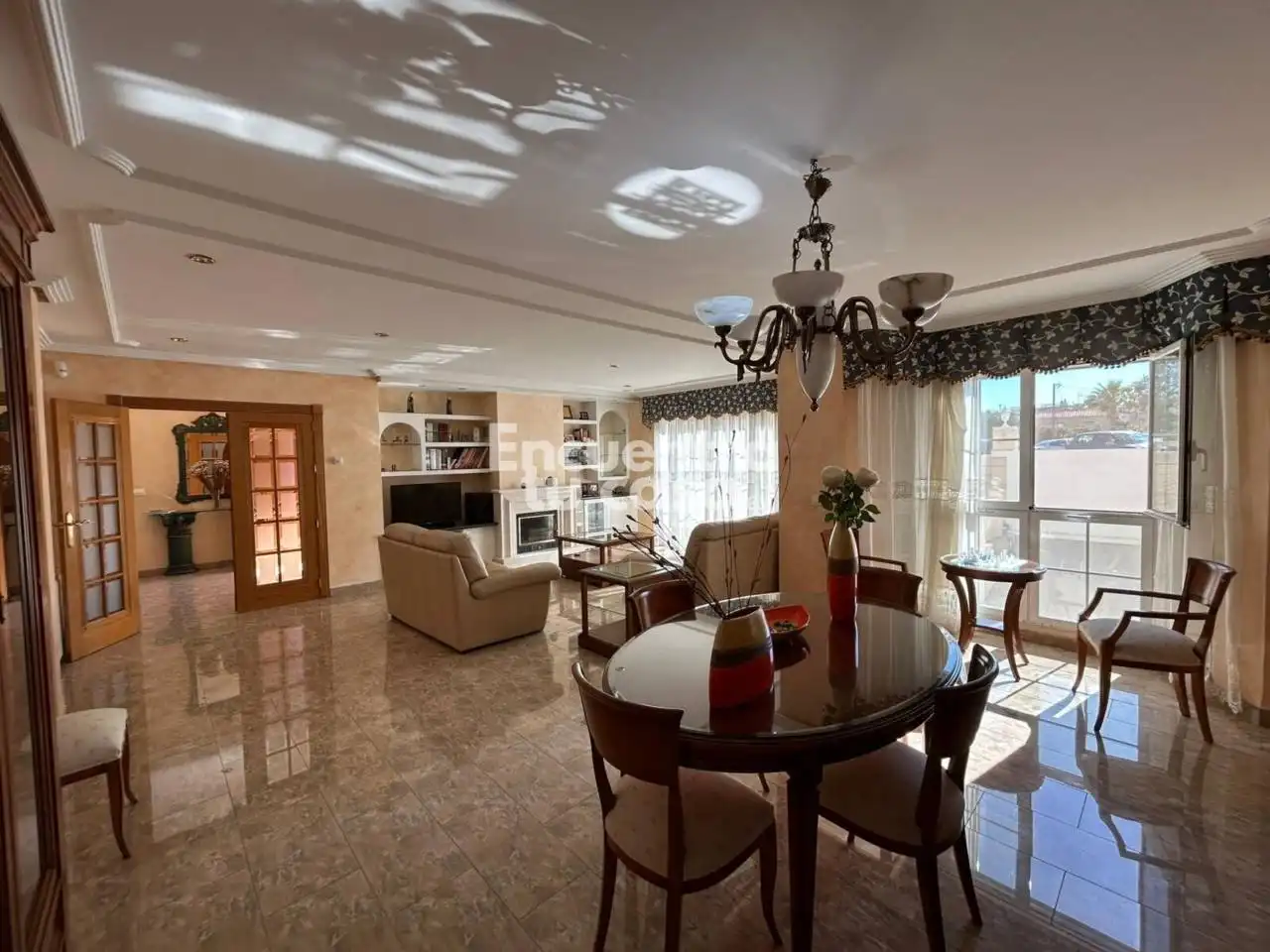 Living room of Detached homes for sale in L'Alfàs del Pi  with Air Conditioner, Heating and Private garden