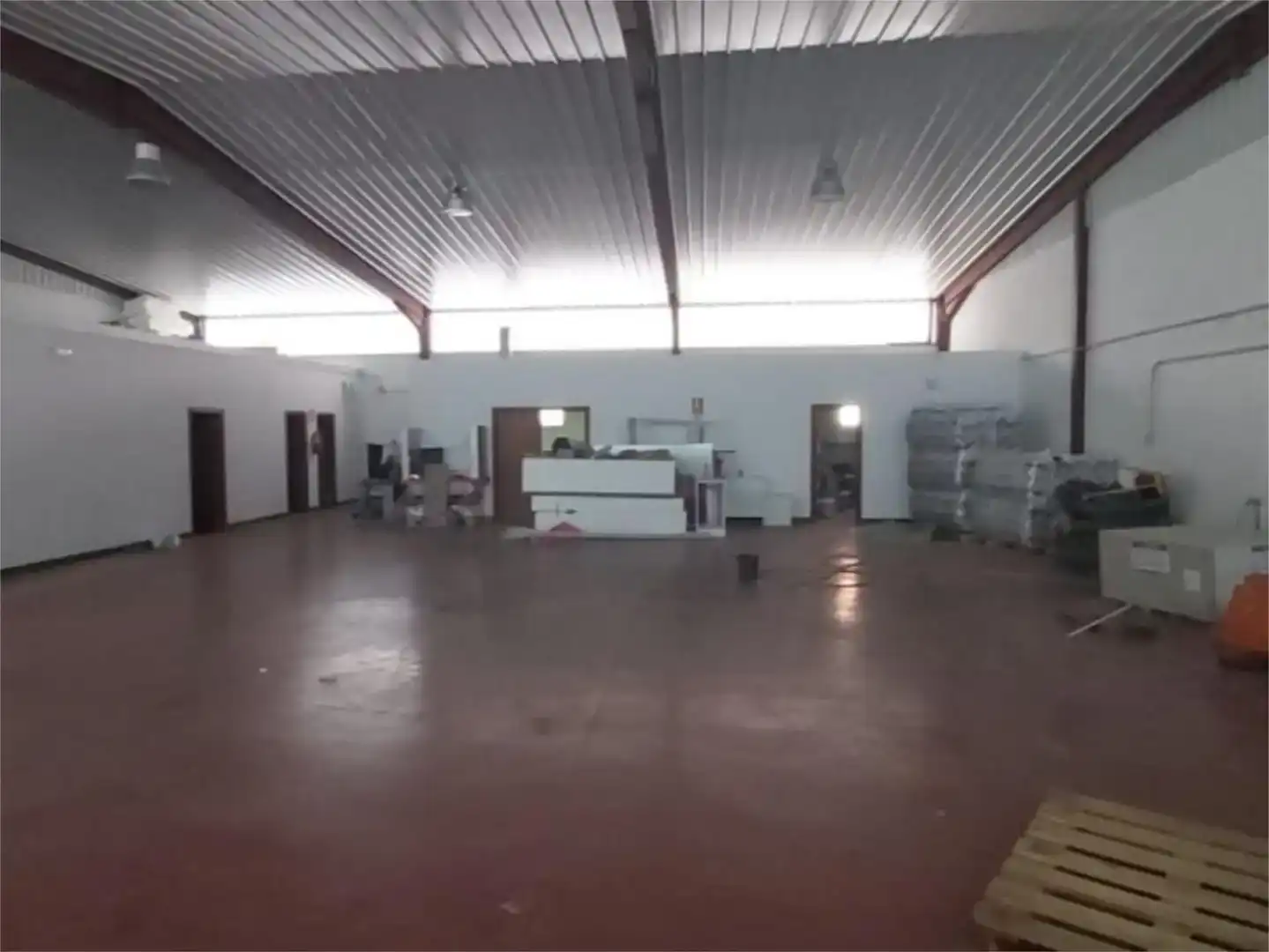 Fabrikhallen zum Verkauf in Zamora Capital 