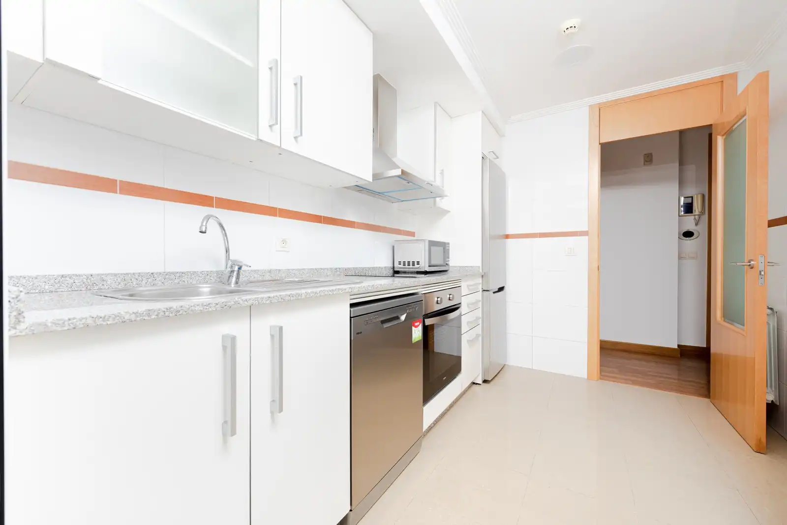 Kitchen of Flat for sale in Vigo   with Storage room