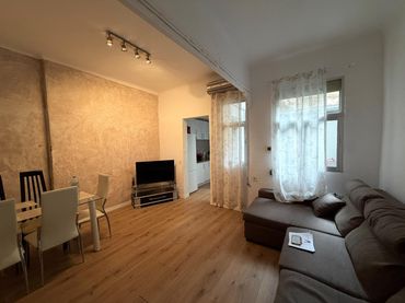 Apartamento en venta en DONOSO CORTES