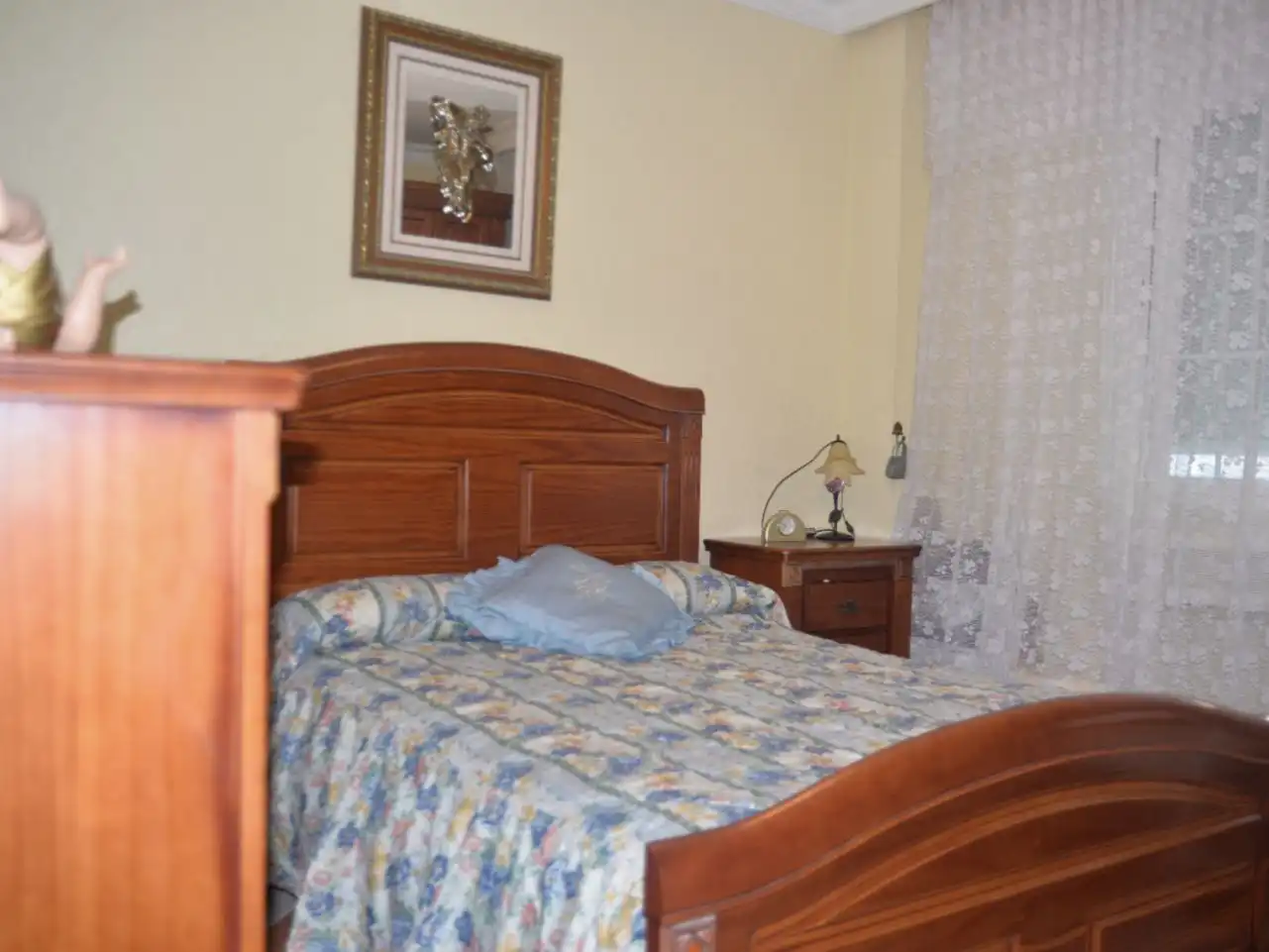 Schlafzimmer von Wohnung zur Miete in  Huelva Capital mit Klimaanlage und Balkon