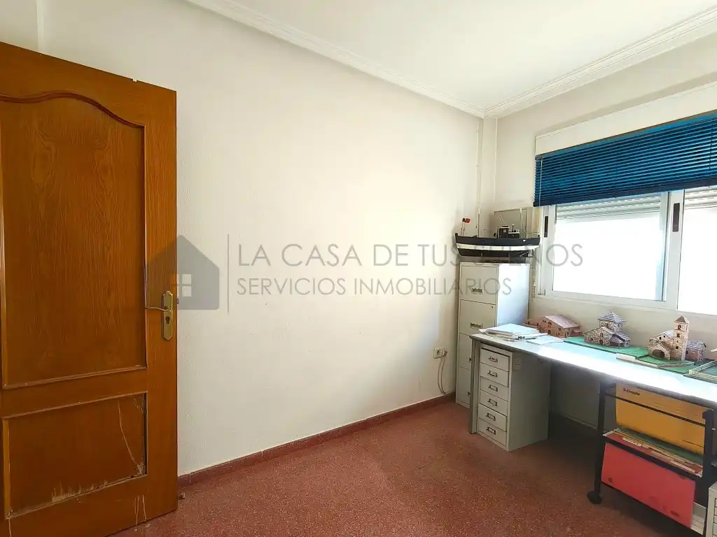 Casa adosada en venda en San Crispín - Huerta Nueva-Estación  