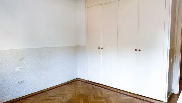 Habitación de Piso de alquiler en Madrid con Aire acondicionado, Jardín privado y Trastero
