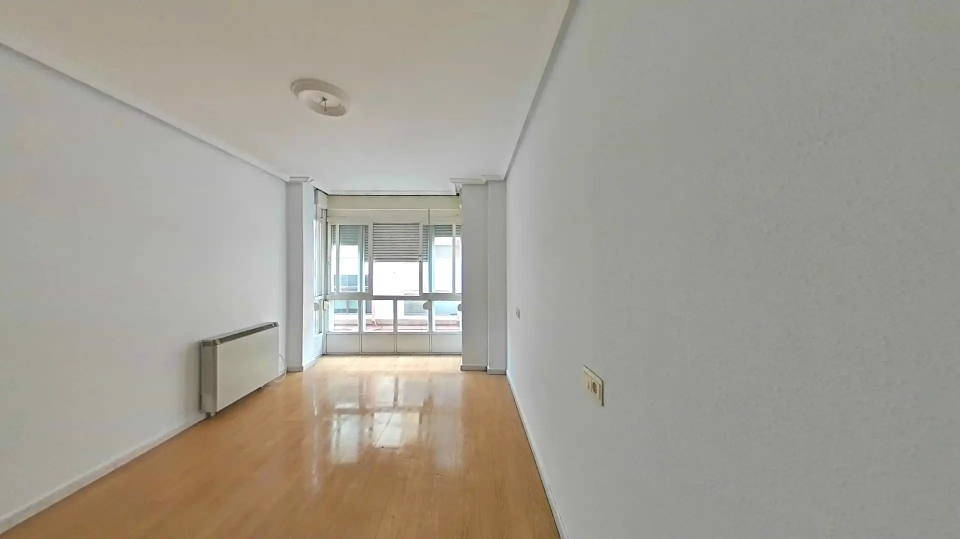Wohnzimmer von Wohnung zum Verkauf in Benavente mit Heizung, Ofen und Balkon