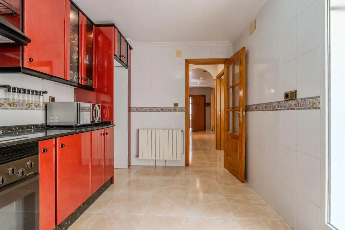 Cuina de Casa adosada en venda en Murcia amb Calefacció, Jardí privat i Terrassa