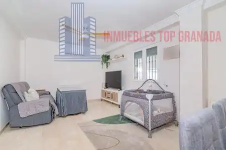 Dormitori de Casa o xalet en venda en Armilla amb Aire condicionat i Calefacció