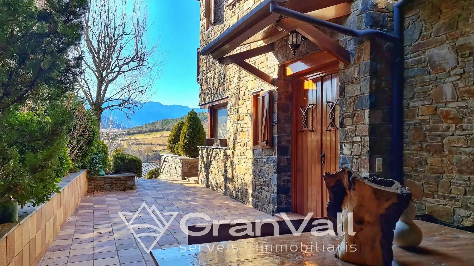 Vista exterior de Casa o chalet en venta en Prullans con Calefacción, Jardín privado y Parquet