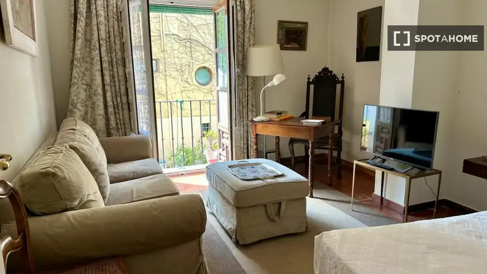 Sala d'estar de Apartament per a compartir en Sevilla amb Aire condicionat, Calefacció i Terrassa