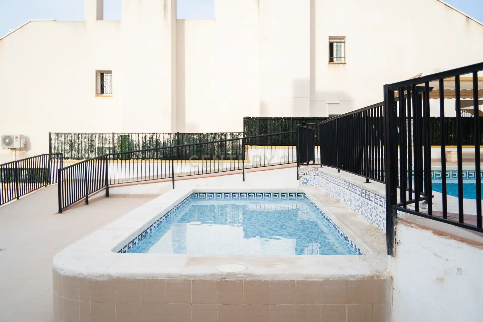 Piscina de Planta baja de alquiler en Elche / Elx con Aire acondicionado y Piscina comunitaria
