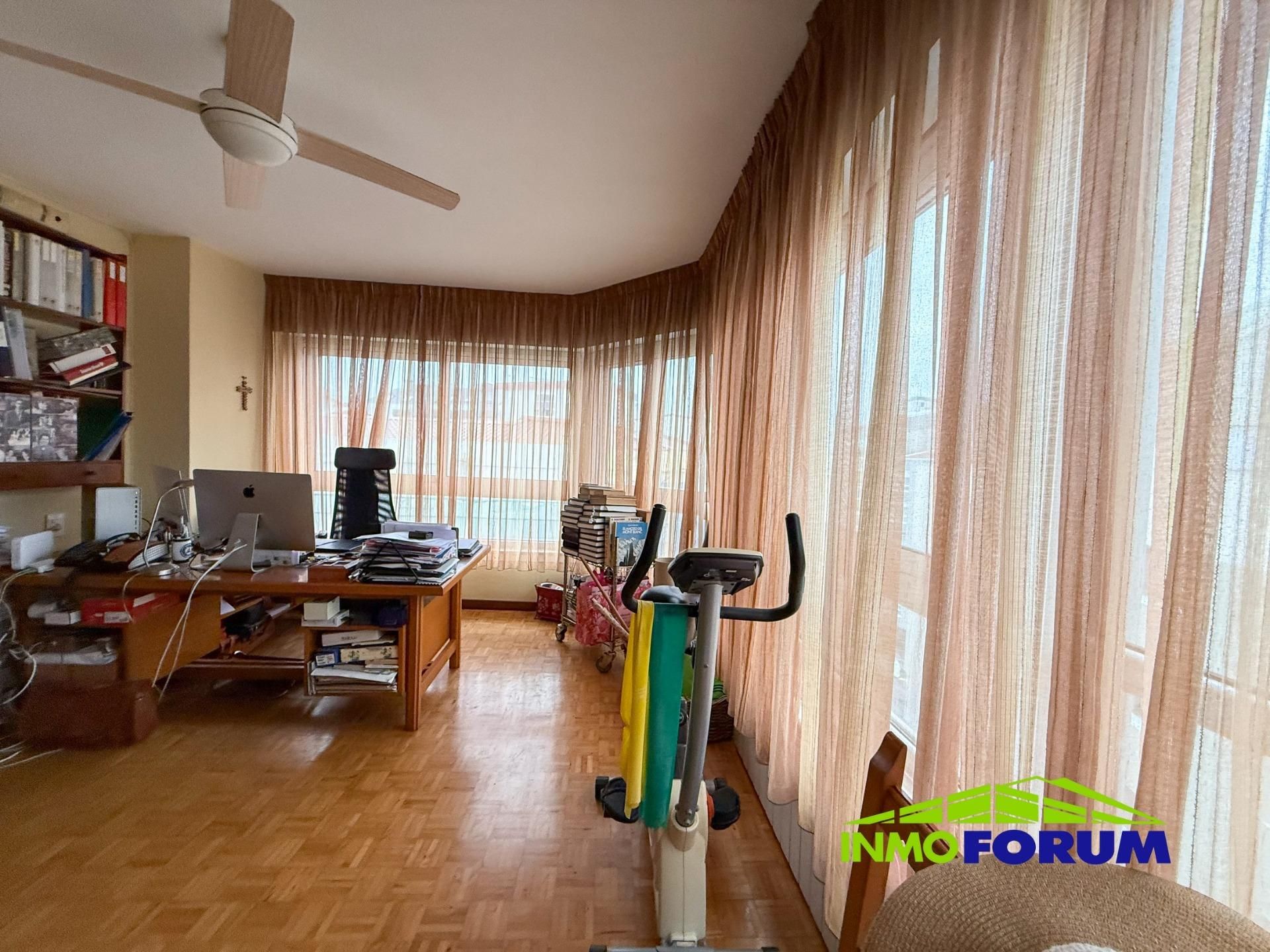 Piso en venta en A Coruña Capital  con Jacuzzi