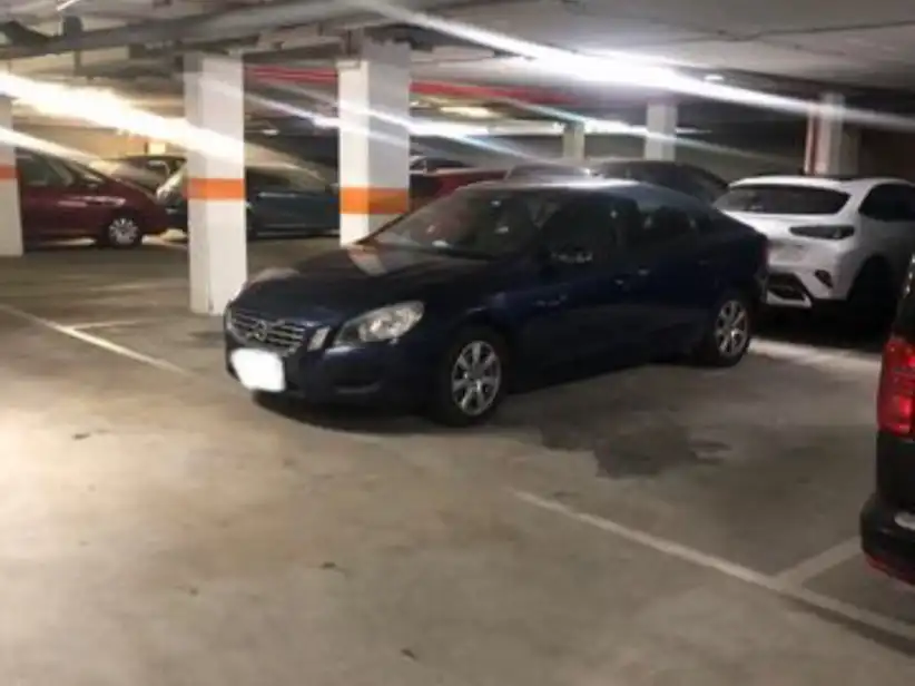 Individual en alquiler en Calle narcis monturiol 5, imagen 2