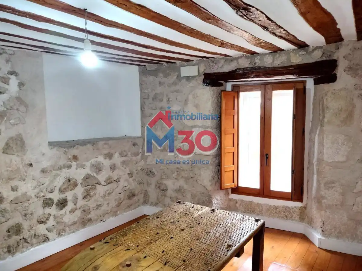 Piso en venta en Pancorbo con Calefacción y Trastero