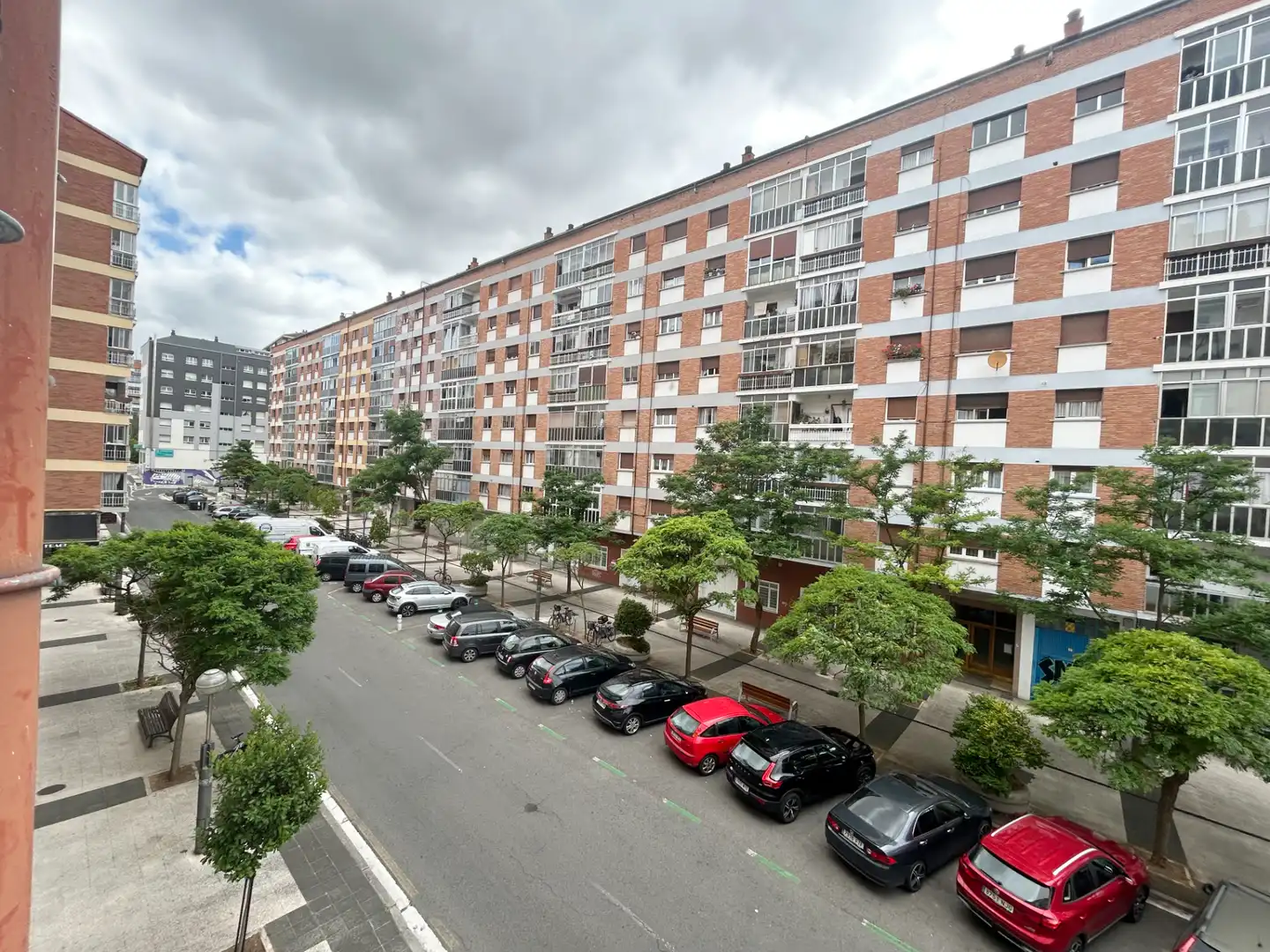 Vista exterior de Pis en venda en Vitoria - Gasteiz amb Calefacció, Parquet i Terrassa