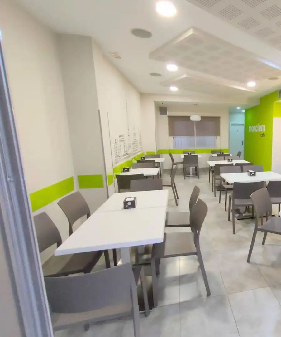 Local en venda en Sagunto / Sagunt amb Aire condicionat i Moblat