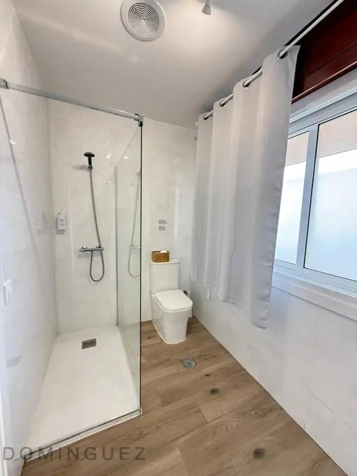 Detached house with garden for sale in Oia, imagen 13