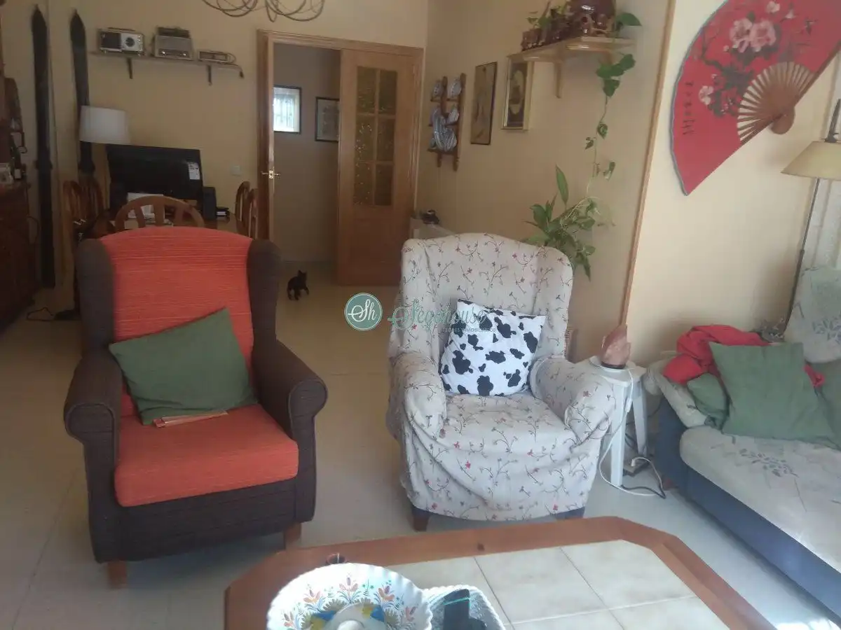 Sala d'estar de Casa o xalet en venda en Ortigosa del Monte amb Calefacció i Terrassa