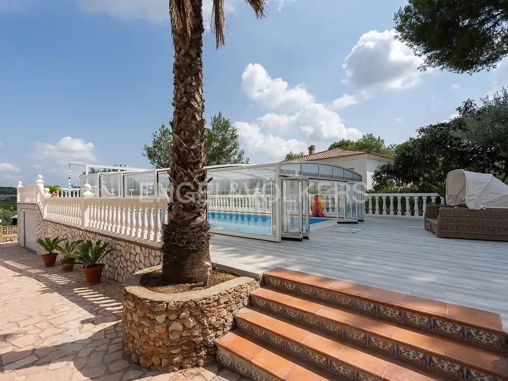 Piscina de Casa o xalet en venda en Alberic amb Aire condicionat, Calefacció i Jardí privat