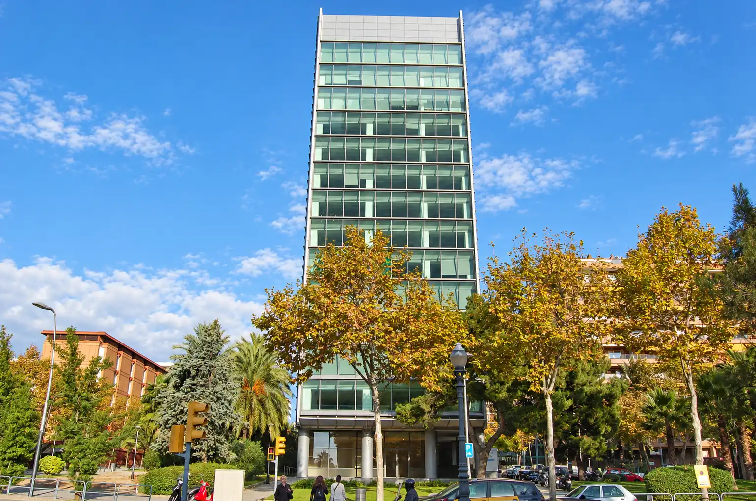 Vista exterior de Oficina de alquiler en Les Corts