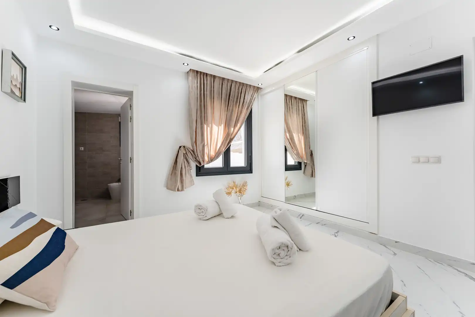 Casa con piscina en venta en Calle Libra 42, imagen 14