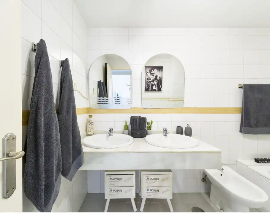 Flat with pool for sale in Torrequebrada, imagen 15