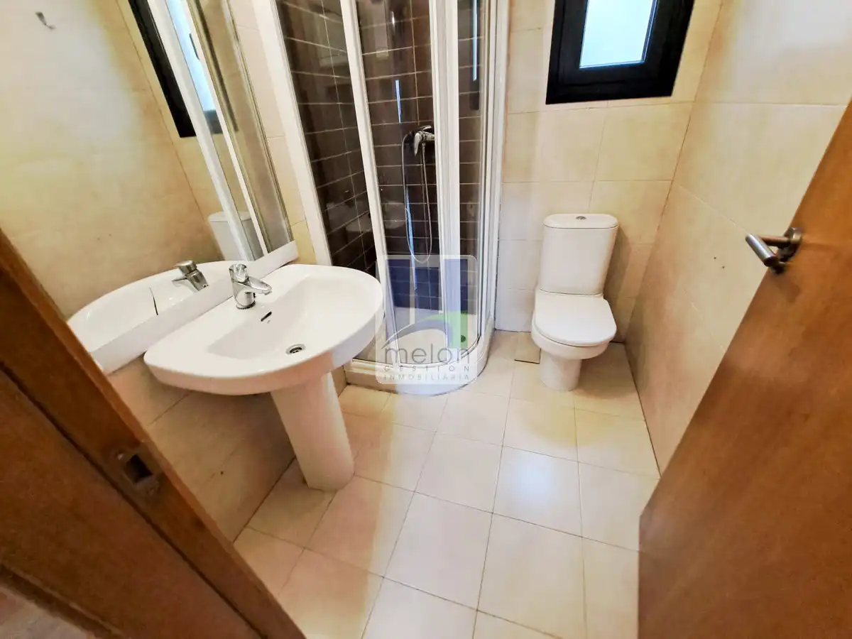 Baño de Piso en venta en Burgos con Trastero