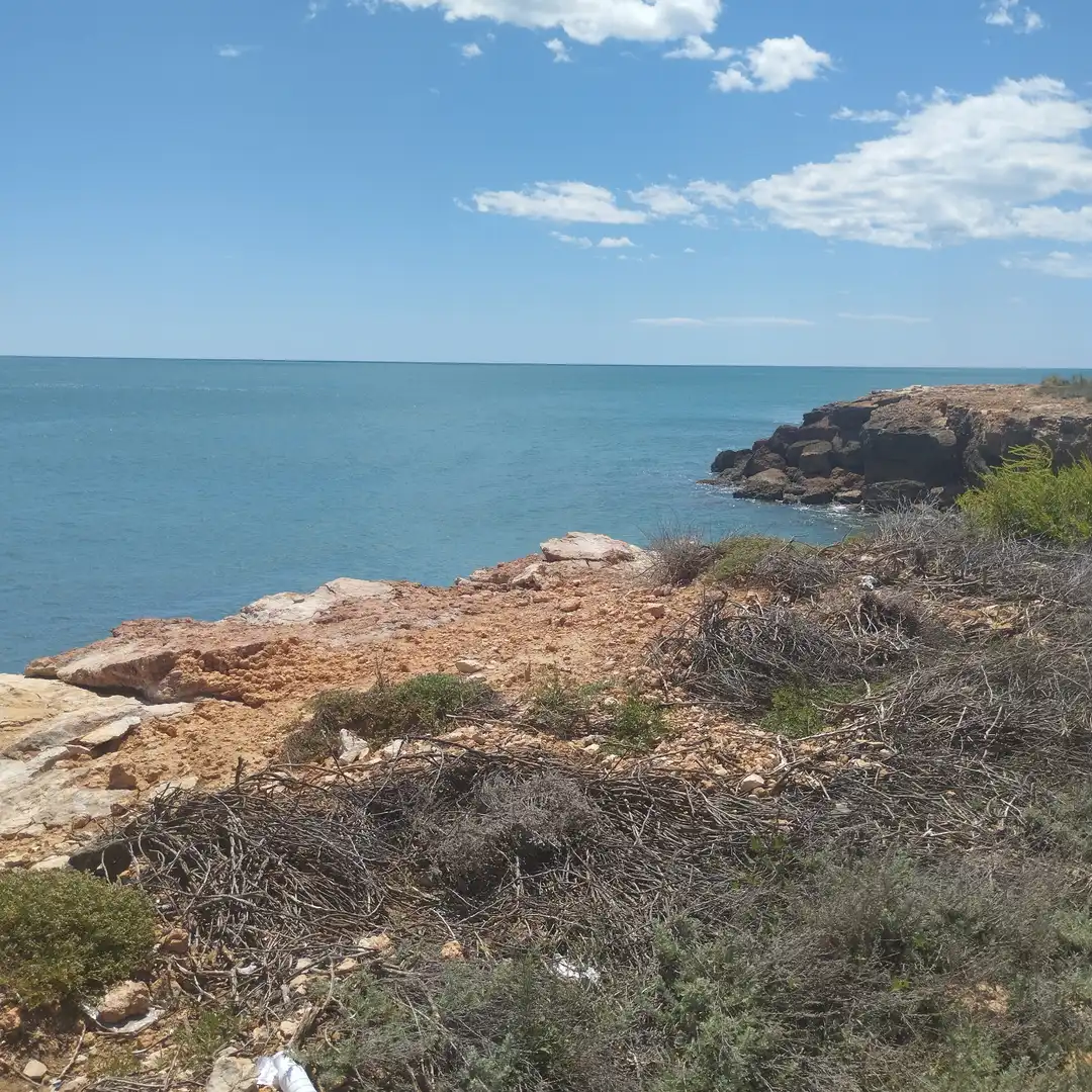 Wohnbaugrundstück zum Verkauf in Cala del Puntal, imagen 3