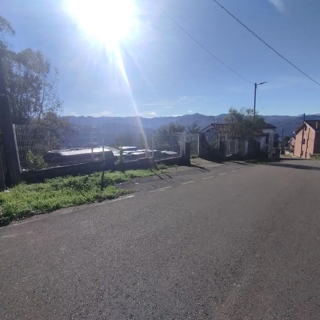 Außenansicht von Residential zum Verkauf in Langreo