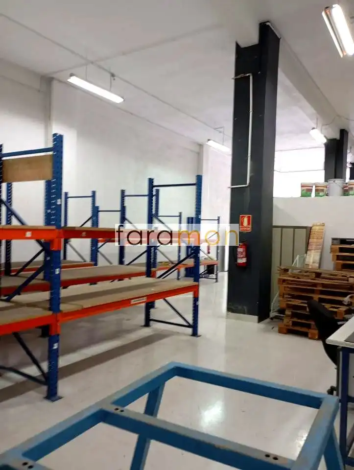 Nave industrial de alquiler en Vigo 