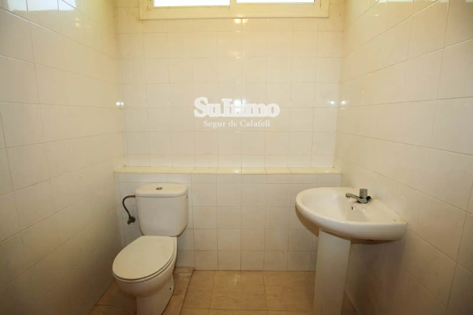 Badezimmer von Haus oder Chalet zum Verkauf in Calafell mit Heizung, Terrasse und Alarm