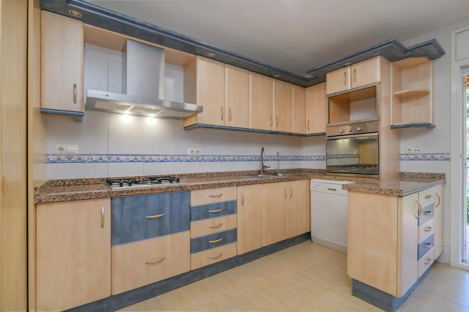 Adosado con terraza en venta en Vallirana - Eduard Toldra, imagen 48