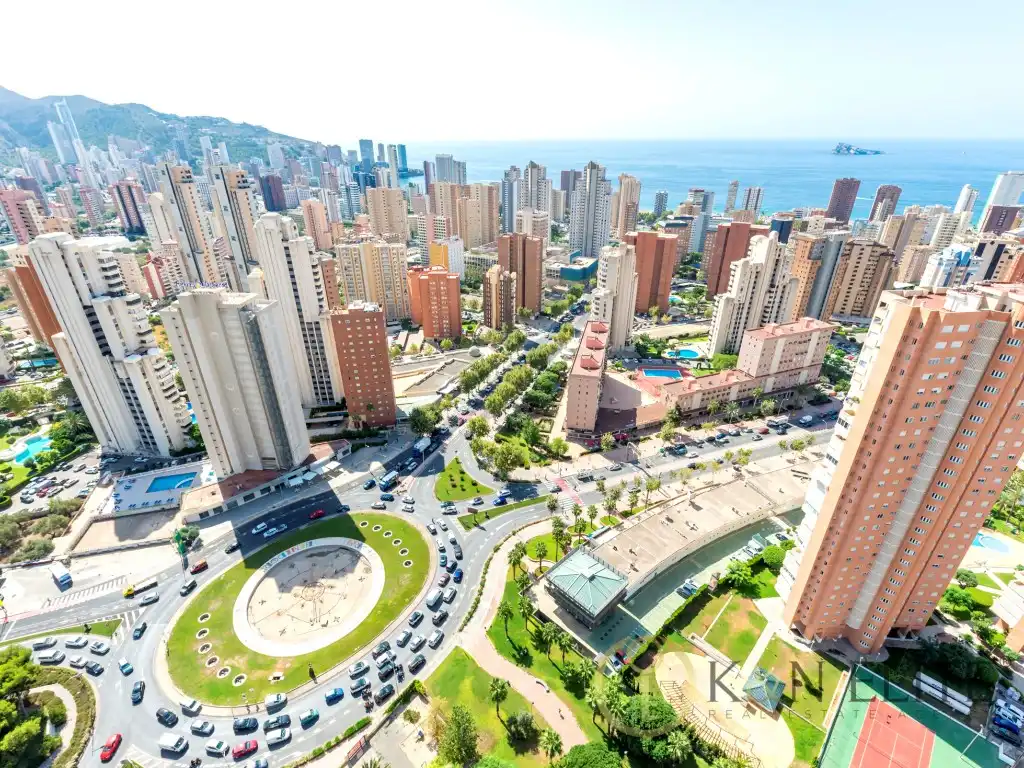 Exterior view of Flat for sale in Benidorm  with Air Conditioner, Heating and Private garden