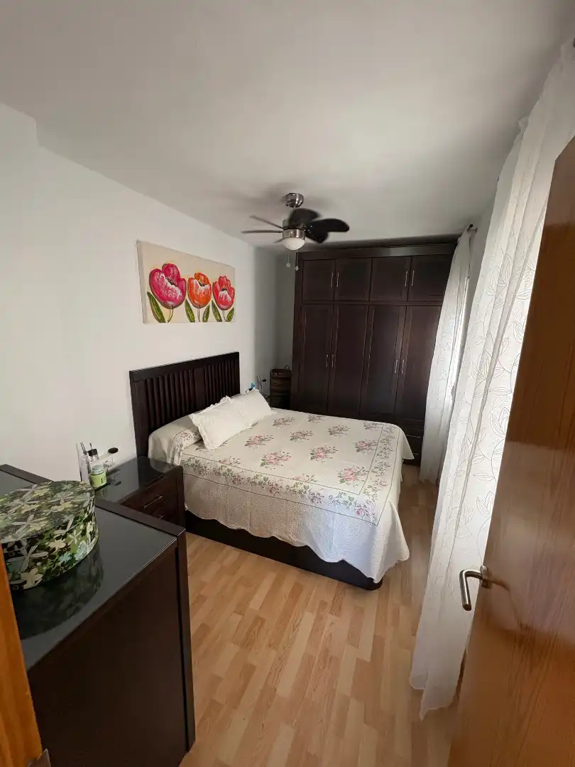 Habitación de Piso en venta en Mairena del Aljarafe con Calefacción, Parquet y Balcón
