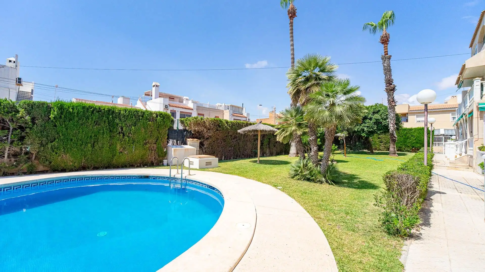 Garten von Wohnungen zum Verkauf in Torrevieja mit Terrasse und Gemeinschaftspool