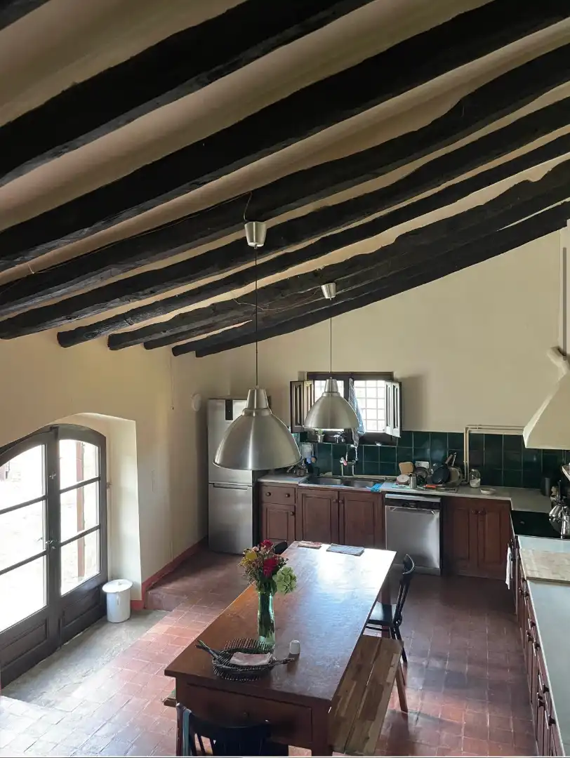 Küche von Country house zur Miete in Girona mit Heizung, Privatgarten und Schwimmbad