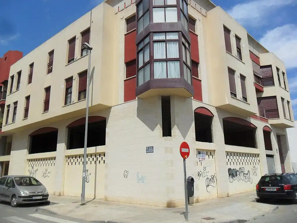 Gewerbefläche zur Miete in Calle MARIANELA