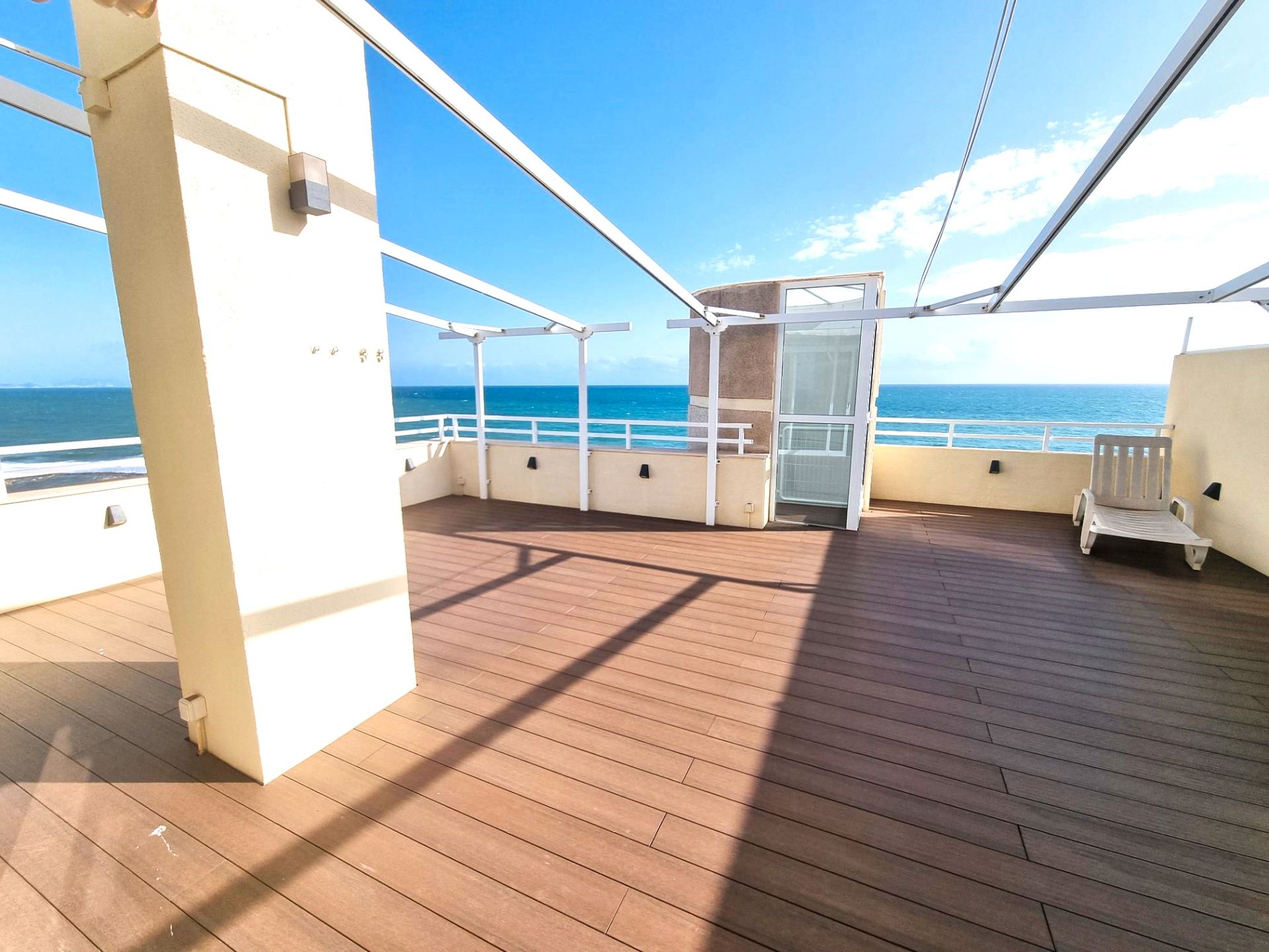 Terrace of Attic for sale in El Campello  with Air Conditioner, Terrace and Furnished