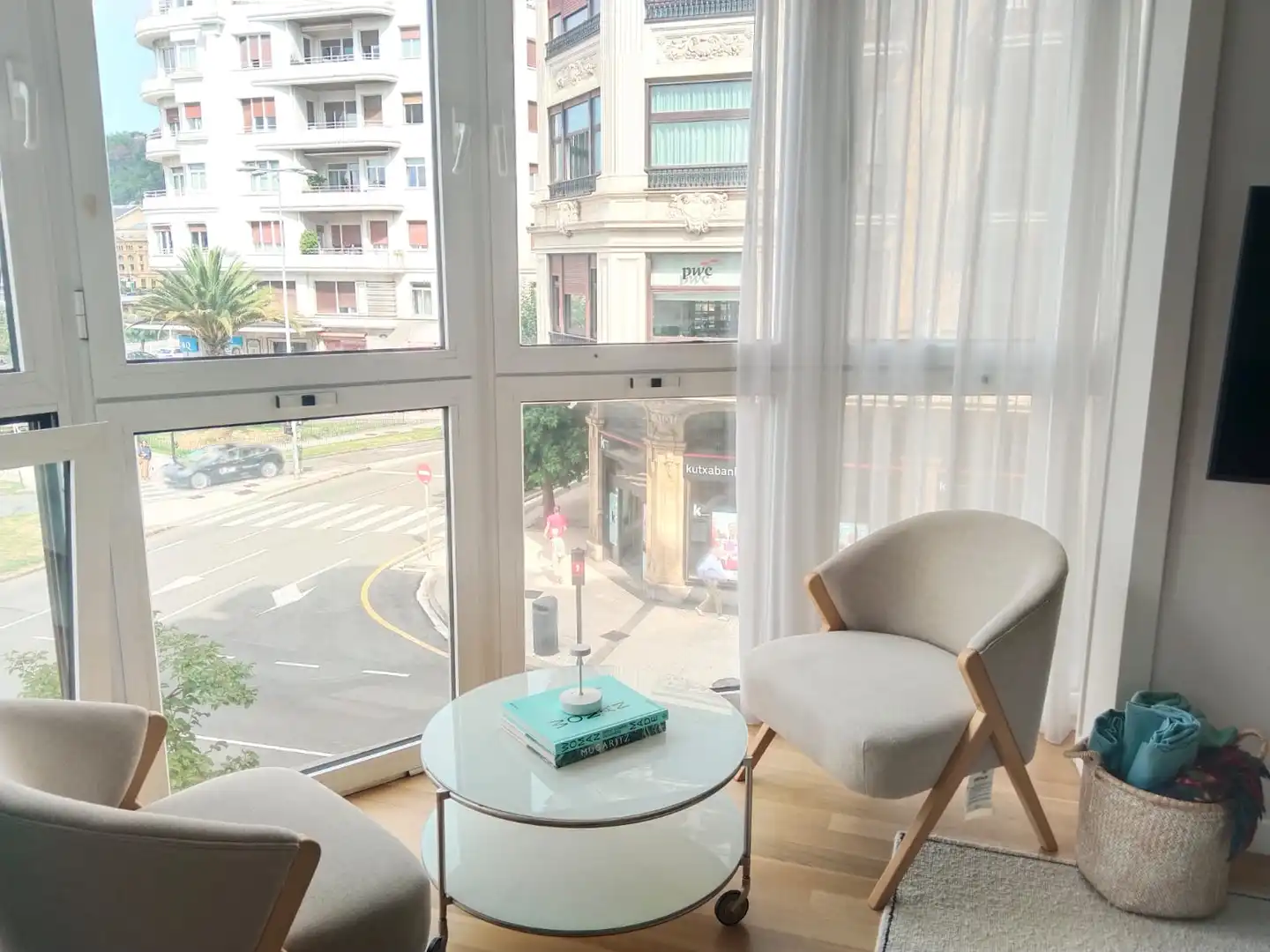 Living room of Flat for rent in Donostia - San Sebastián   with Heating and Furnished