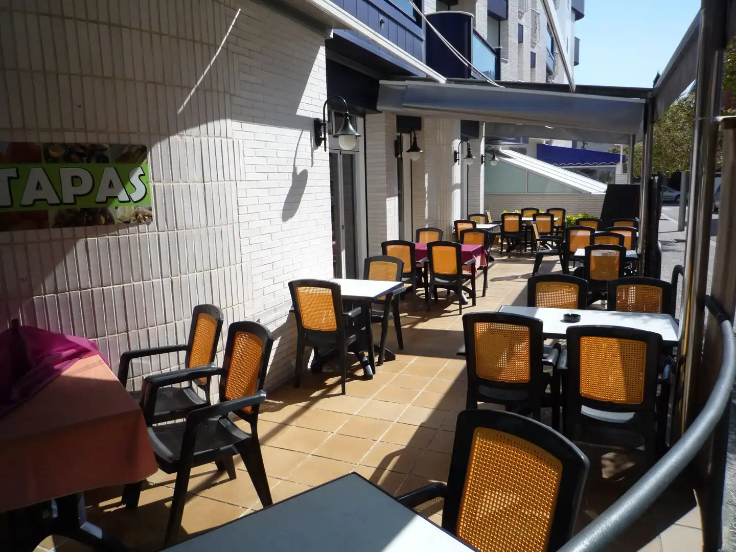 Terrasse von Geschaftsraum zum Verkauf in Tossa de Mar mit Klimaanlage, Terrasse und Möbliert