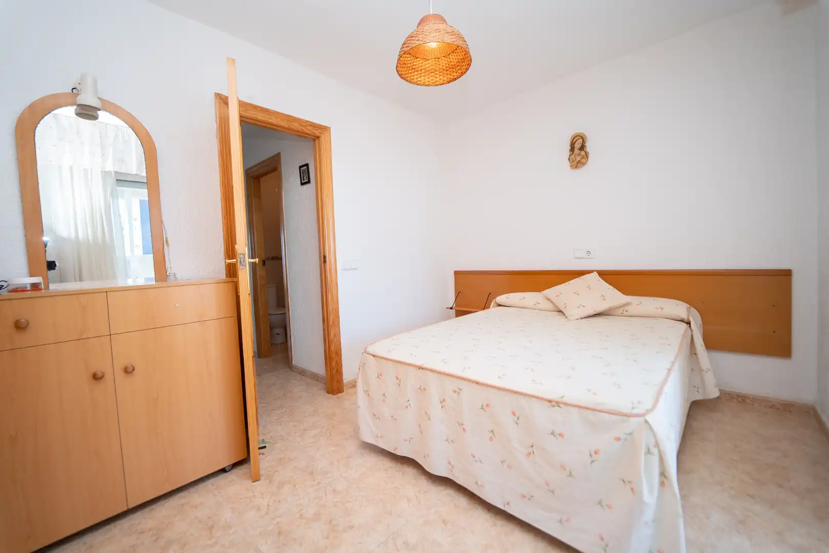 Piso en venta en Plaza Puerto Bello, Entremares