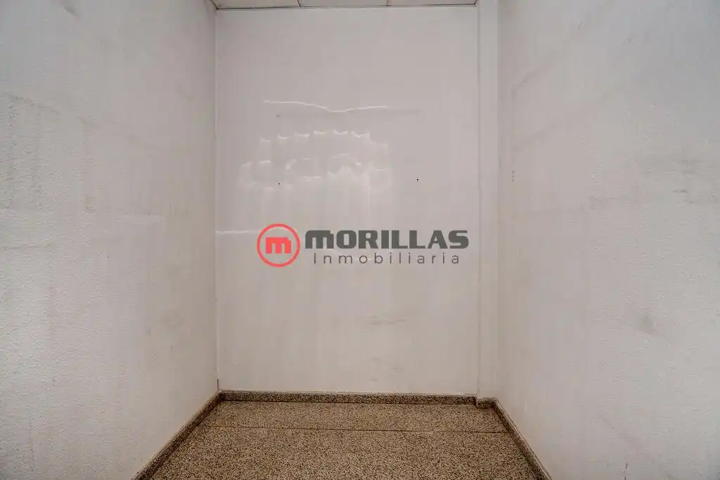 Local en venta en Lorca con Aire acondicionado