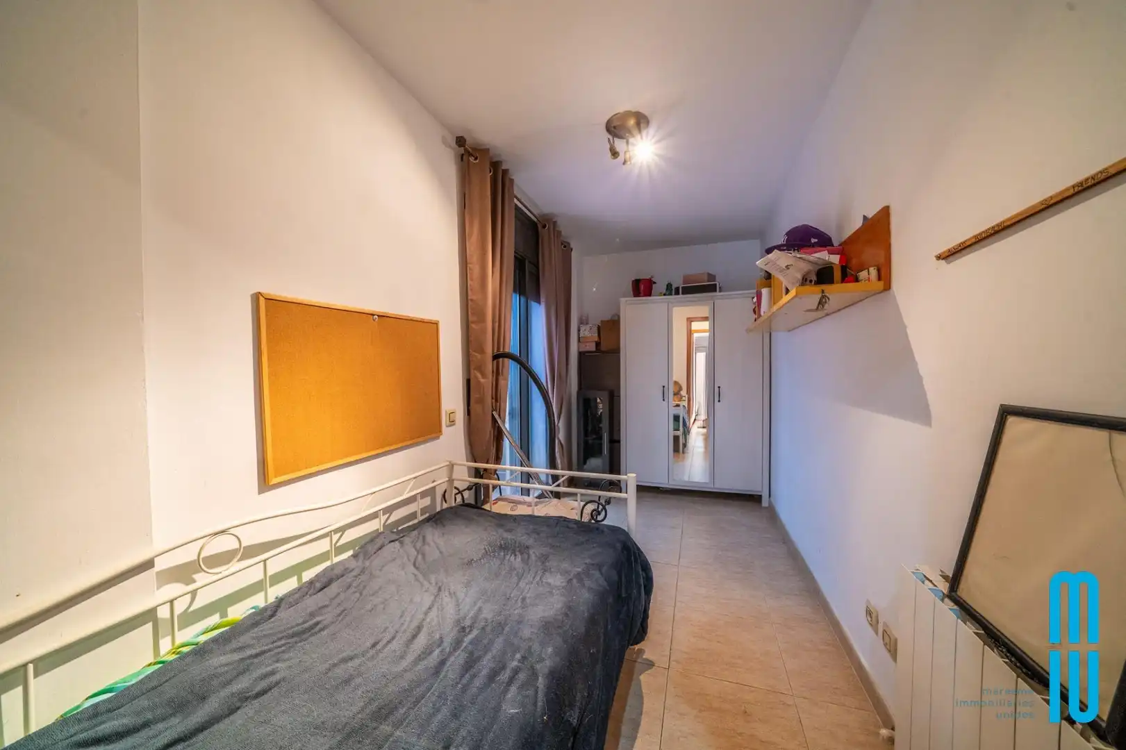 Piso en venta en Pineda de Mar con Calefacción, Terraza y Balcón