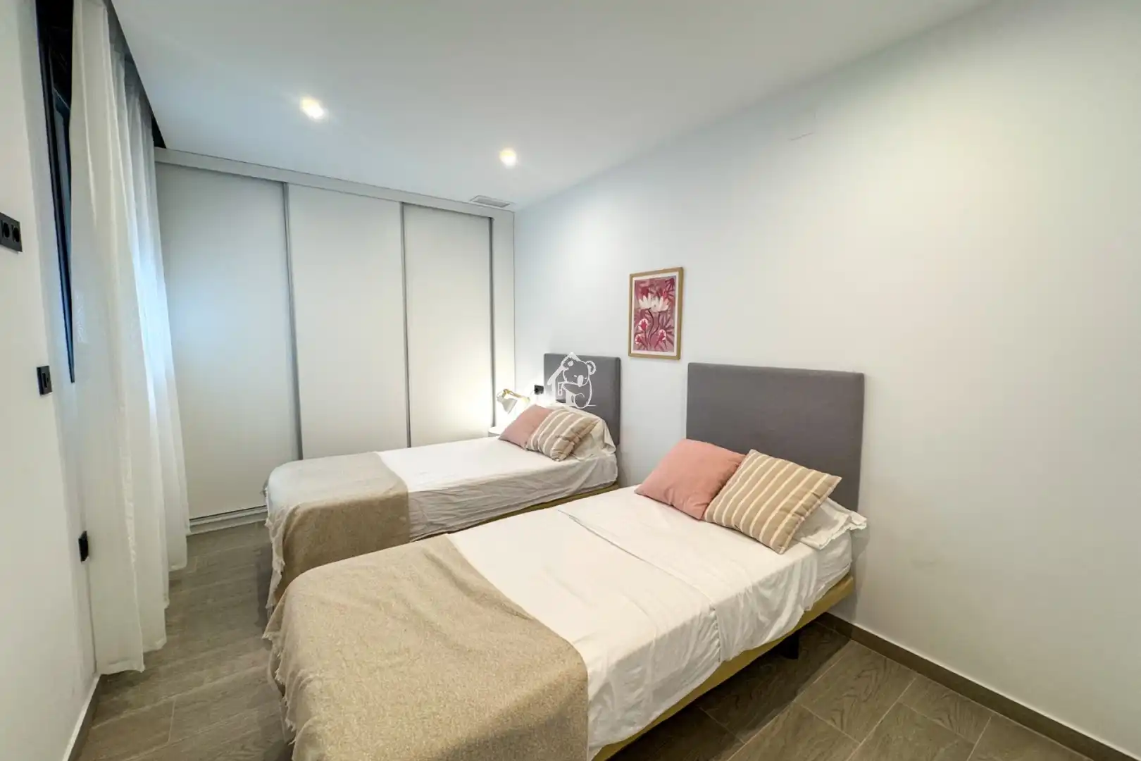 Bedroom of Flat for rent in Torrevieja  with Air Conditioner, Furnished and Oven