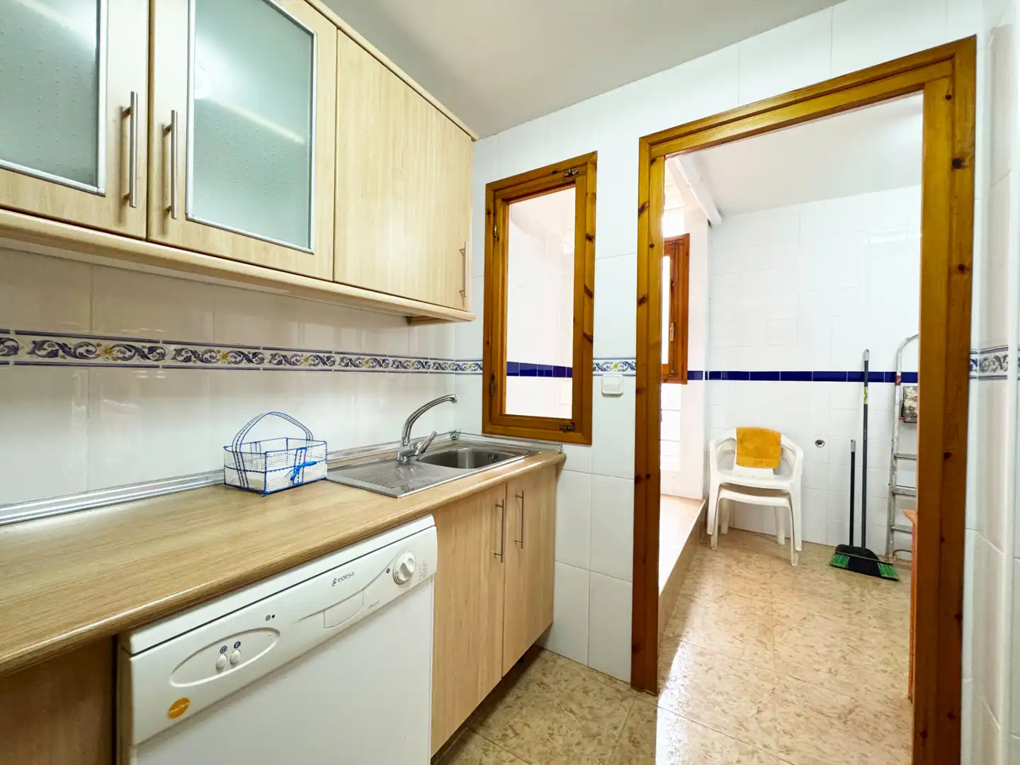 Kitchen of Ground floor for sale in Los Alcázares  with Air Conditioner, Terrace and Furnished