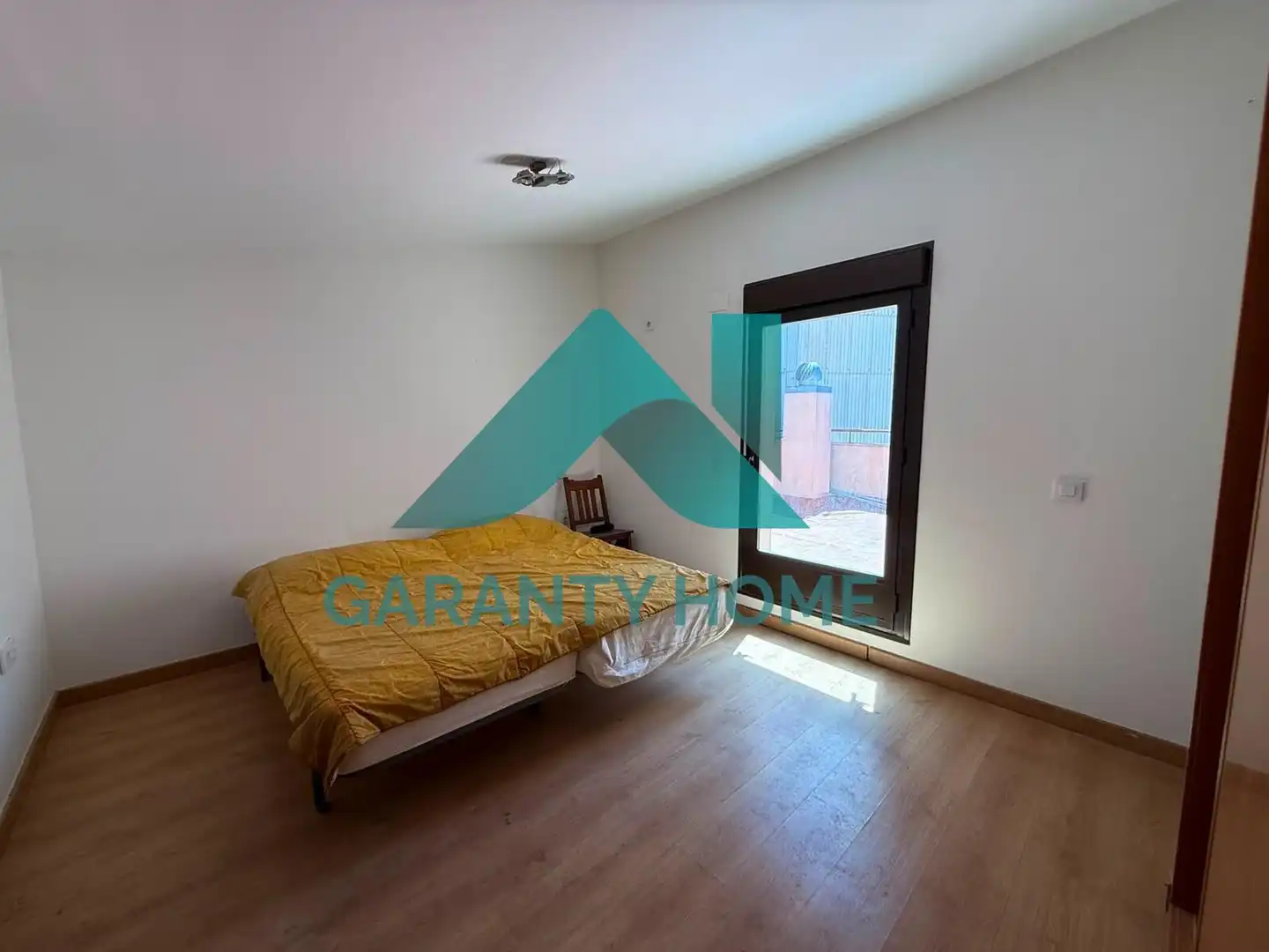 Dachboden zum Verkauf in Cáceres mit Heizung, Terrasse und Möbliert