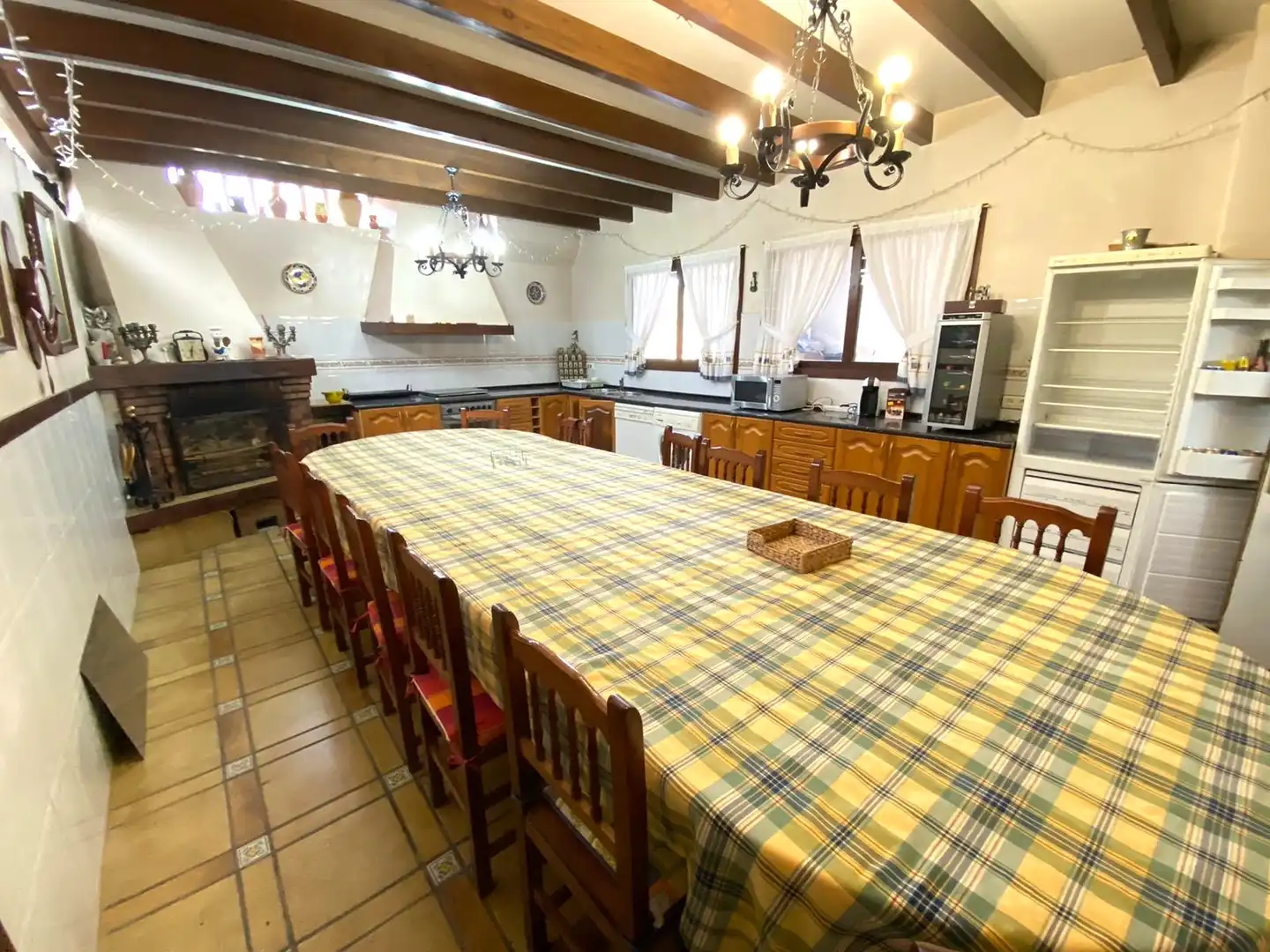 Cuina de Casa o xalet en venda en Castro-Urdiales amb Calefacció, Jardí privat i Parquet