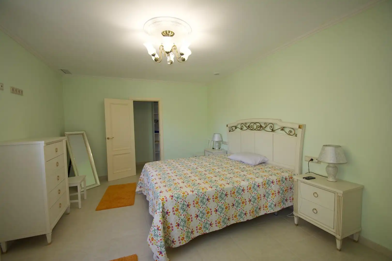 Schlafzimmer von Haus oder Chalet zum Verkauf in Orihuela mit Klimaanlage, Heizung und Privatgarten